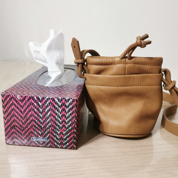 Zara Mini Leather Bucket Crossbody Bag - Picture 4 of 11